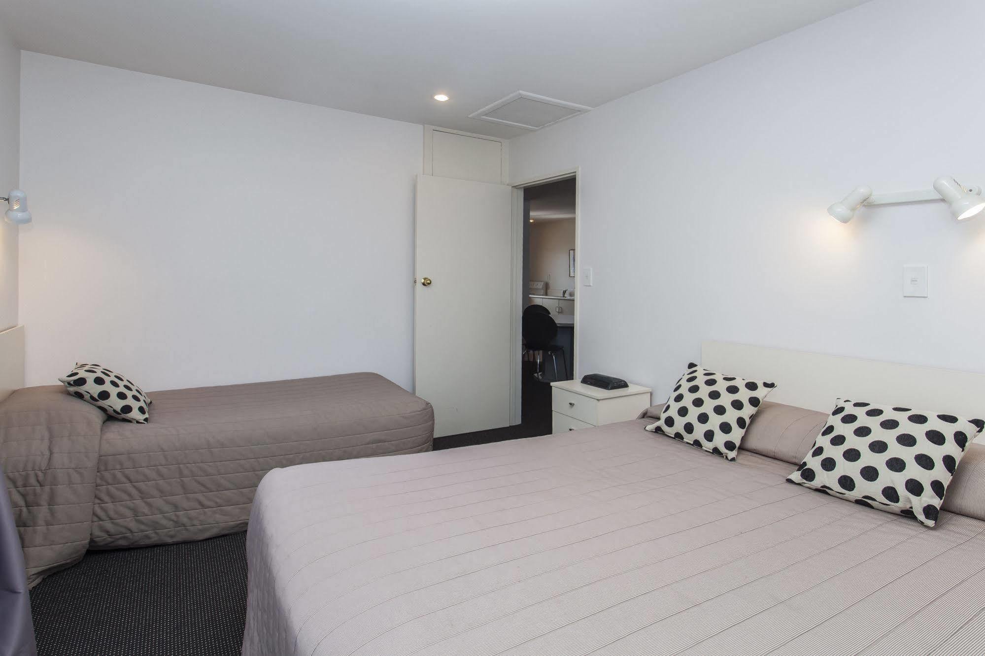 Casino Court Motor Lodge Christchurch Buitenkant foto